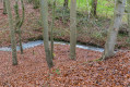 Et au bas coule le ruisseau Et au bas coule le ruisseau
