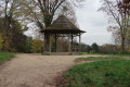 L'Arboretum et l'Allée Royale dans le Bois de Vincennes L'Arboretum et l'Allée Royale dans le Bois de Vincennes