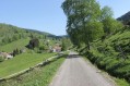 La route s'élève. La route s'élève.