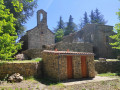 Le hameau de Cézas et le Prieuré Saint-Martin Le hameau de Cézas et le Prieuré Saint-Martin