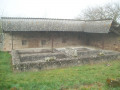 Dolmen et Fontaines dans le pays de Vaour Dolmen et Fontaines dans le pays de Vaour