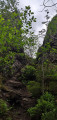 Sentier entre 2 parties de roches Sentier entre 2 parties de roches