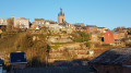 Ville haute de Thuin coté vallée de la Biesmelle. Ville haute de Thuin coté vallée de la Biesmelle.